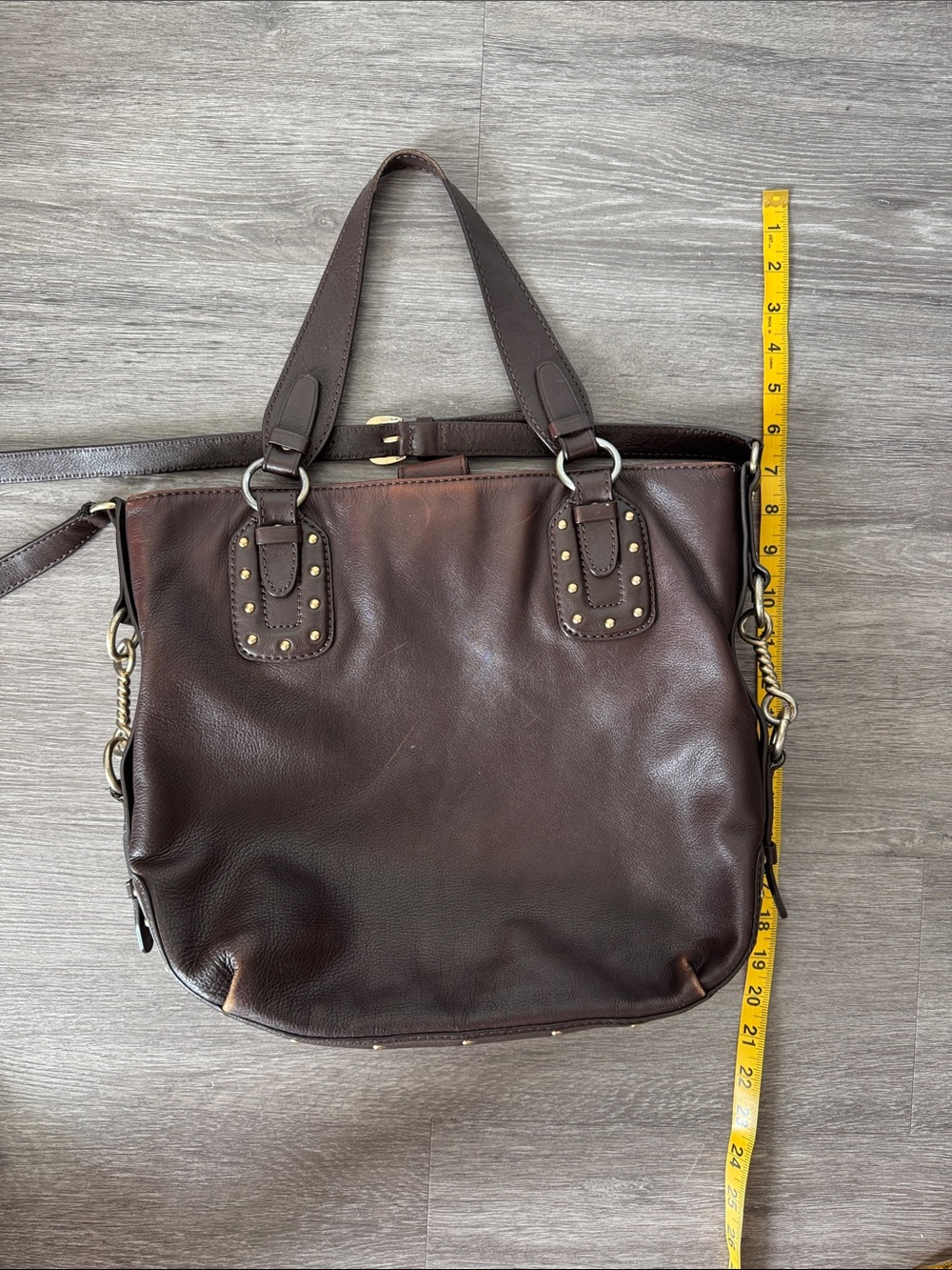 Nice Leather Michael Kors Dark Brown Shoulder Tote with Gold Accents - Picture 7 of 12